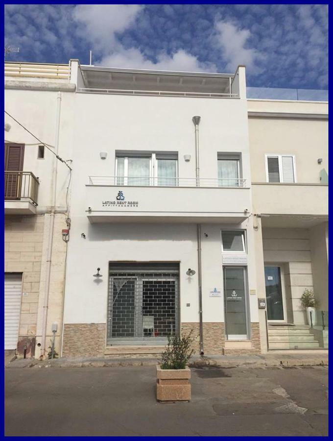 Latino Rent Room B&B Vista Mare Porto Cesareo Eksteriør bilde
